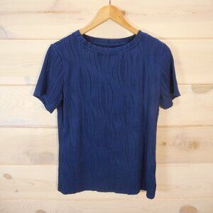 Micoson Women's size S Short Sleeve Tee Navy Blue Wavy Textured Stretch Blouse